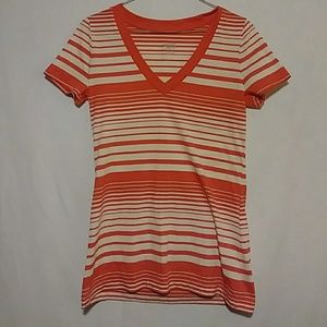 Striped, V neck tee